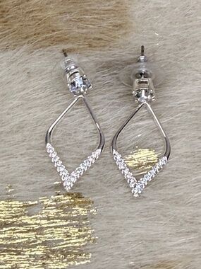 Teardrop Rhinestone Earrings Silver Tone Crystal Open Dangle Comfort Clutch Back
